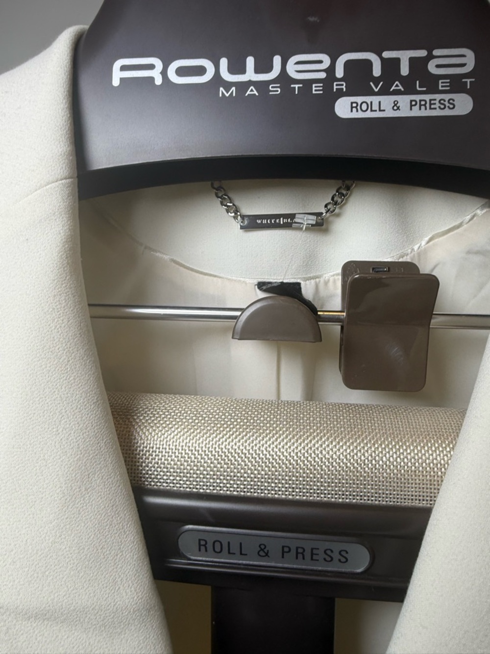 White house black market Rowen Cream Sleeveless Long Blazer Vest - Picture 10 of 13